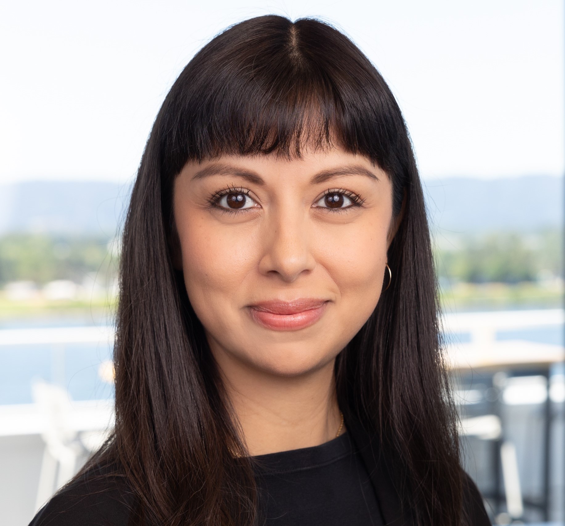 headshot of Daisy Dominguez