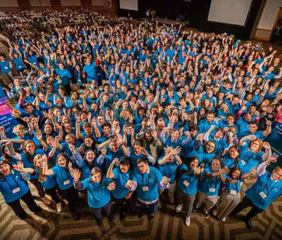 Aerial view of students smiling at the 2022 MCSR conference