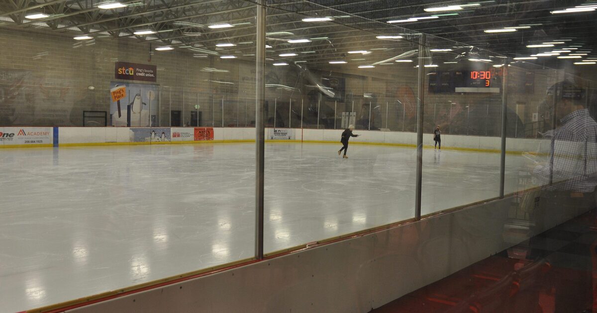 Raising the Rink Roof in Idaho | M.J. Murdock Charitable Trust